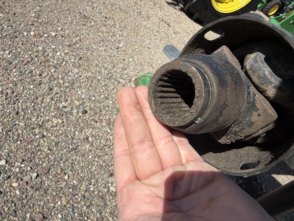 2018 John Deere 560M - Photo17