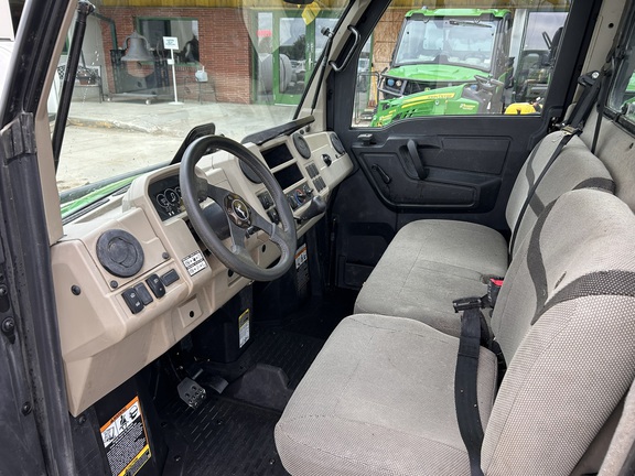 2024 John Deere XUV 835R (9th thumbnail)