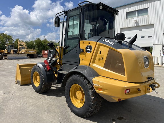 2021 John Deere 324L