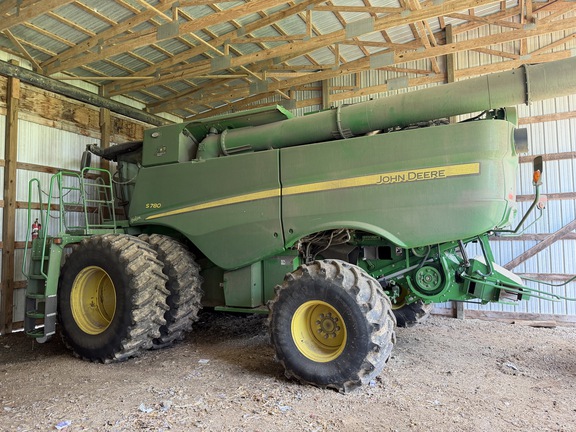 Photo of 2022 John Deere S780