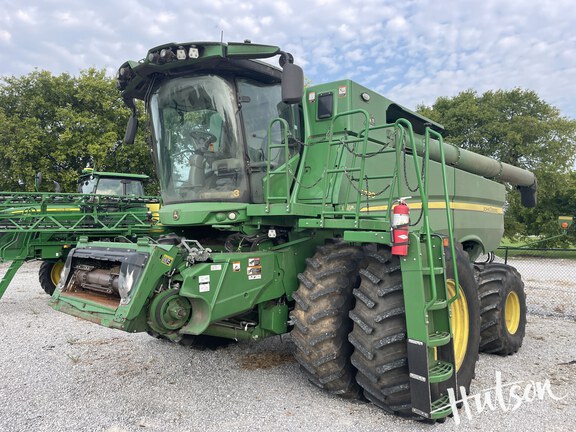 Photo of 2022 John Deere S780