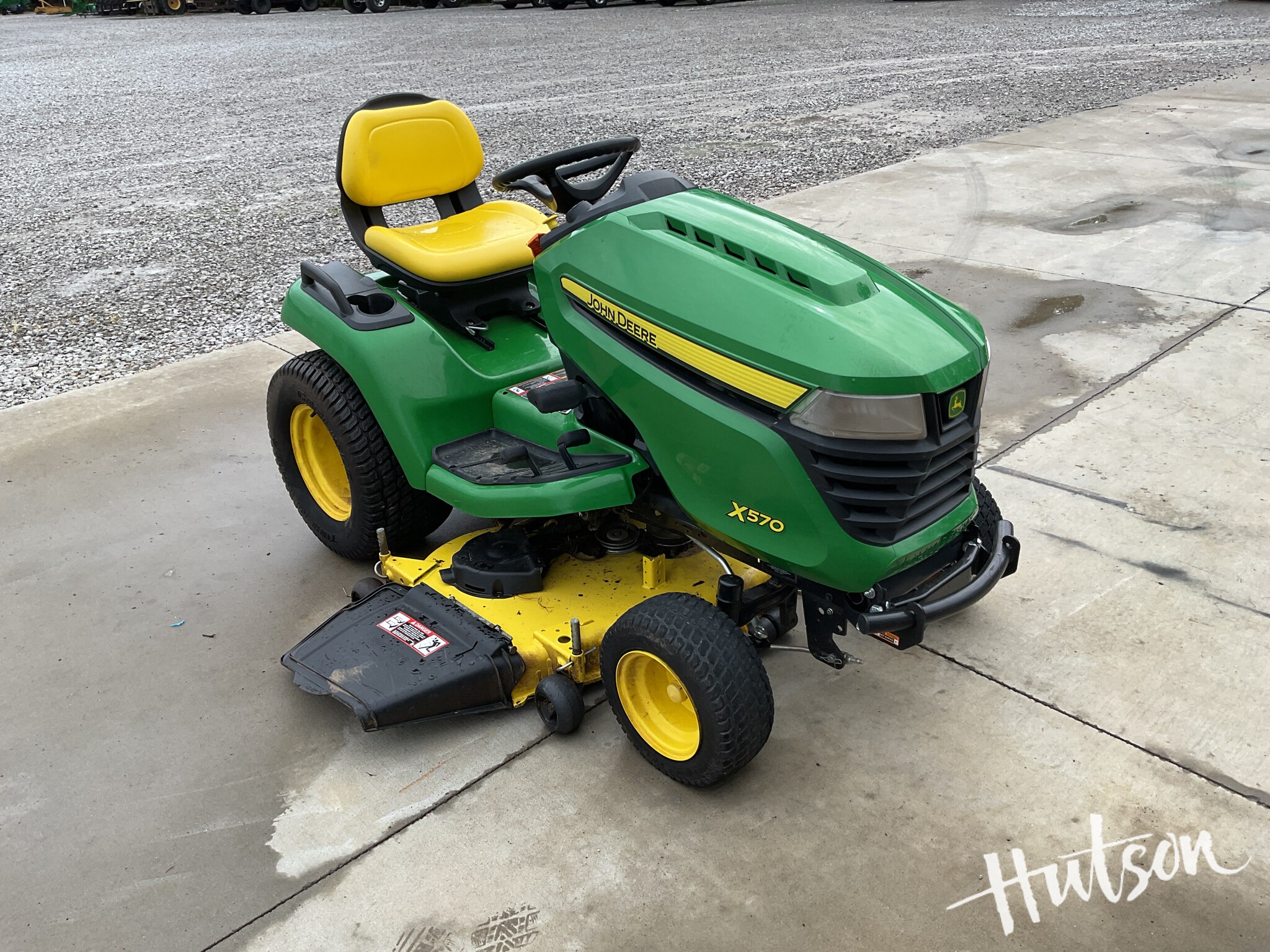 2021 John Deere X570