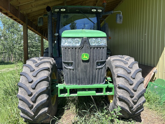 Used 2011 John Deere 7230R Row Crop Tractors at Horizon Ag & Turf in Barrhead, AB - Photo11