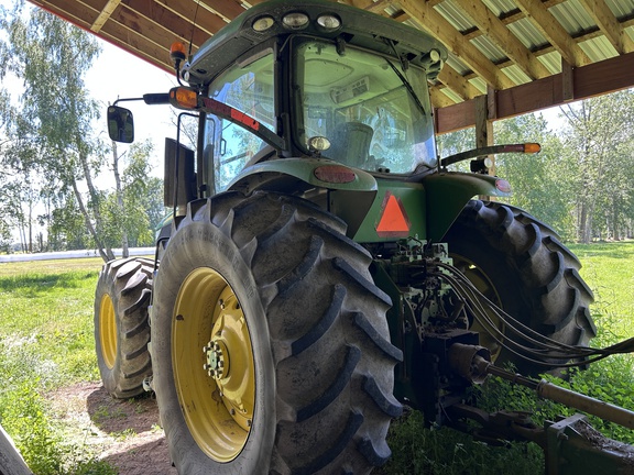Used 2011 John Deere 7230R Row Crop Tractors at Horizon Ag & Turf in Barrhead, AB - Photo16