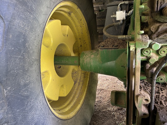 Used 2011 John Deere 7230R Row Crop Tractors at Horizon Ag & Turf in Barrhead, AB - Photo30