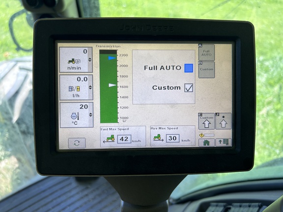 Used 2011 John Deere 7230R Row Crop Tractors at Horizon Ag & Turf in Barrhead, AB - Photo45