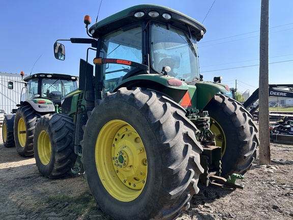 Used 2011 John Deere 7230R Row Crop Tractors at Horizon Ag & Turf in Barrhead, AB - Photo6