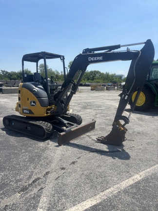 2022 John-Deere 35G