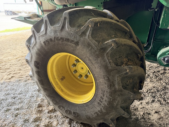 Photo of 2020 John Deere S760