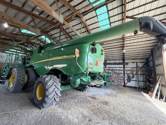 Photo of 2020 John Deere S760