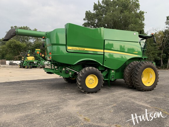 Photo of 2020 John Deere S760