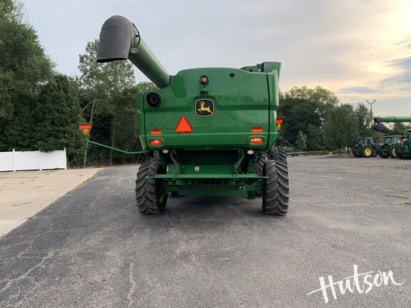 Photo of 2020 John Deere S760