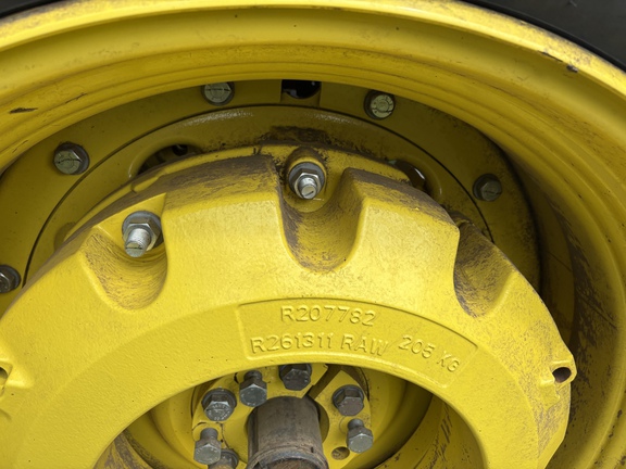 Used 2023 John Deere 6R 155 Row Crop Tractors at Horizon Ag & Turf in Vermilion, AB - Photo11