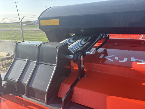 Used 2025 Kubota DMC8547R Mower Conditioners at Horizon Ag & Turf in Lloydminster, AB - Photo15