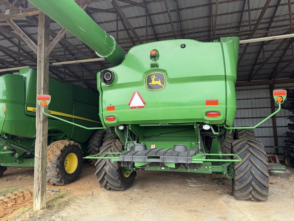 Photo of 2019 John Deere S780