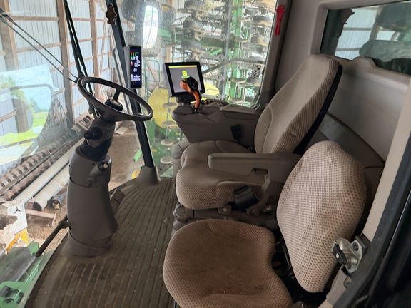 Photo of 2019 John Deere S780