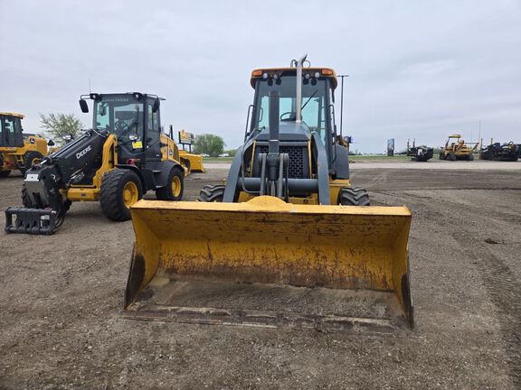 2010 John Deere 410J