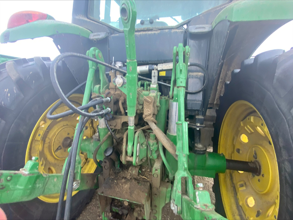 2017 John Deere 6145M