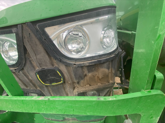 2017 John Deere 6145M