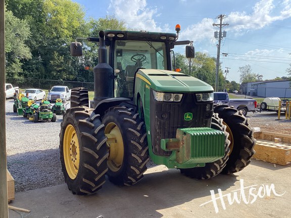 Photo of 2015 John Deere 8245R