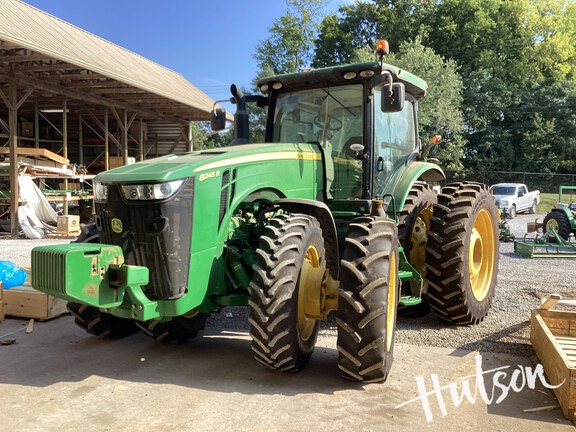 Photo of 2015 John Deere 8245R