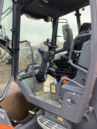 2025 Hamm HC70