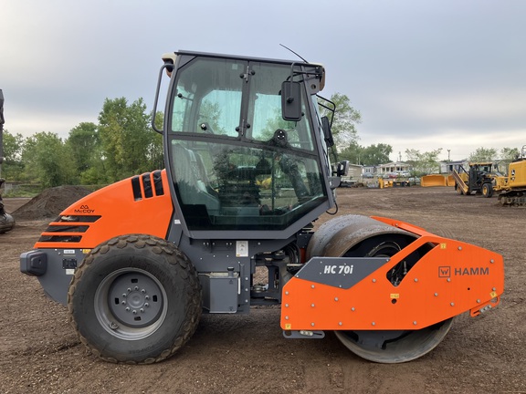 2025 Hamm HC70