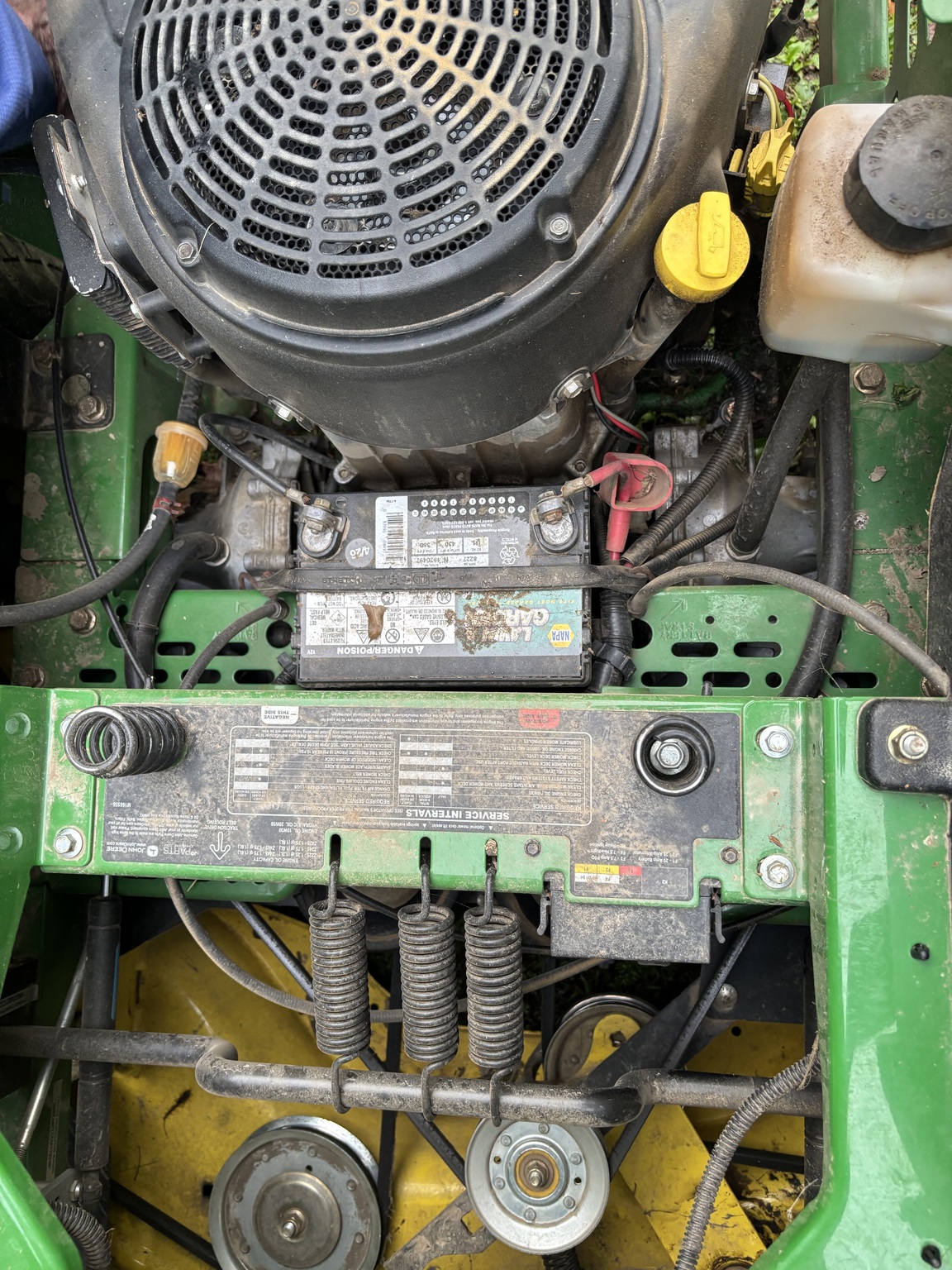 Used 2012 John Deere Z465 Zero Turn Mowers at Koenig Equipment in Urbana, OH - PhotoXL11