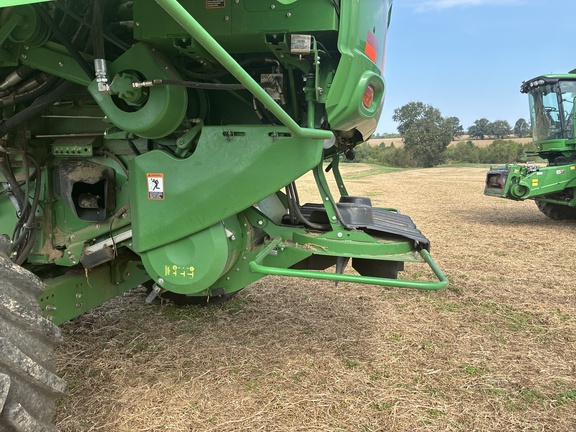 Used 2015 John Deere S680 Combines at Koenig Equipment in Greensburg, IN - Photo11
