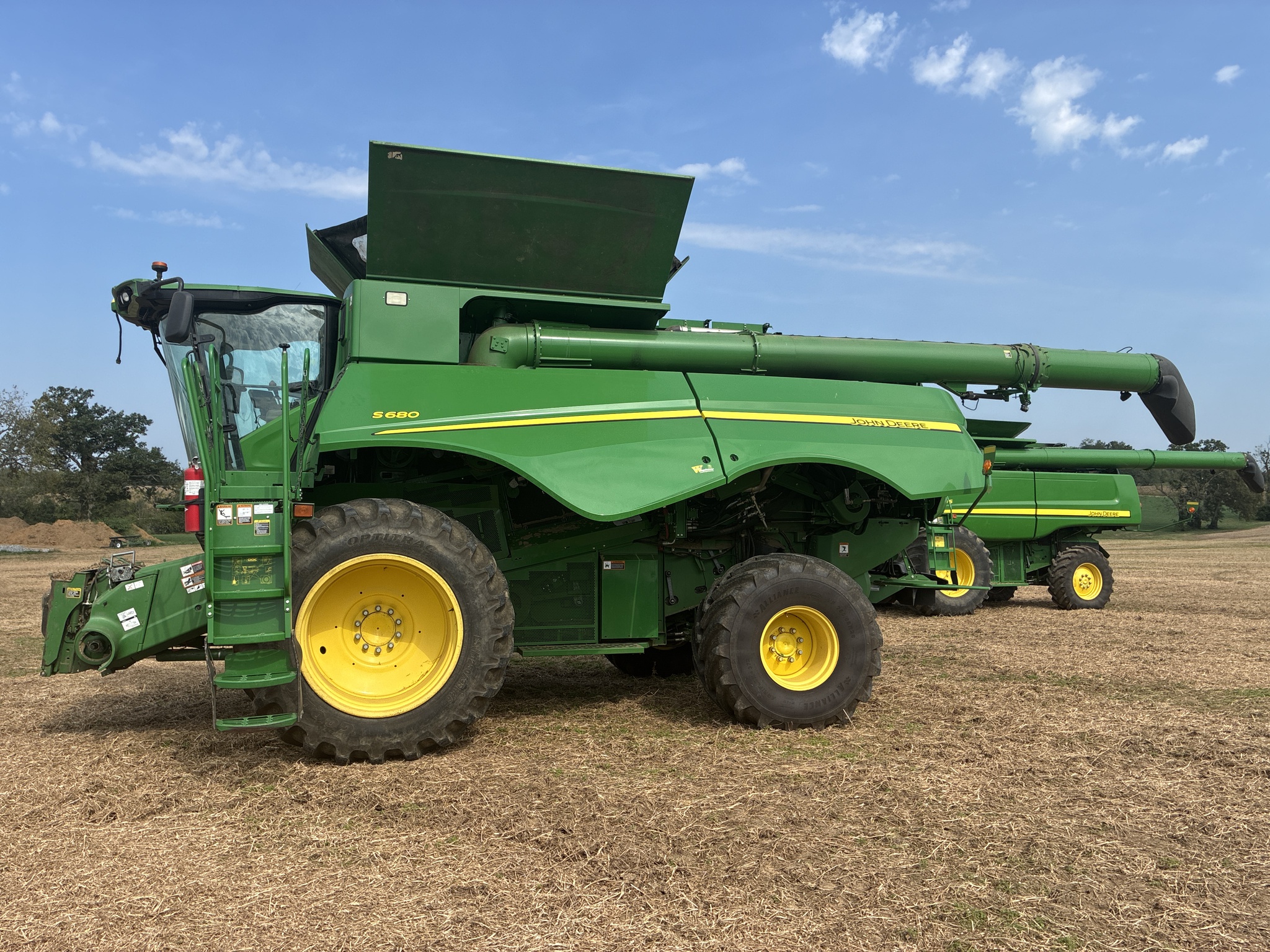 Used 2015 John Deere S680 Combines at Koenig Equipment in Greensburg, IN - PhotoXL18