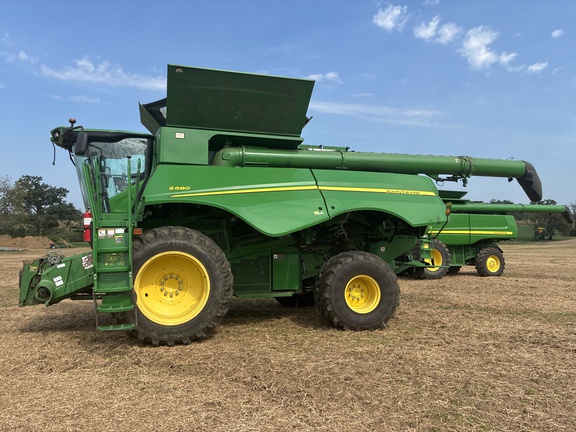 Used 2015 John Deere S680 Combines at Koenig Equipment in Greensburg, IN - Photo18