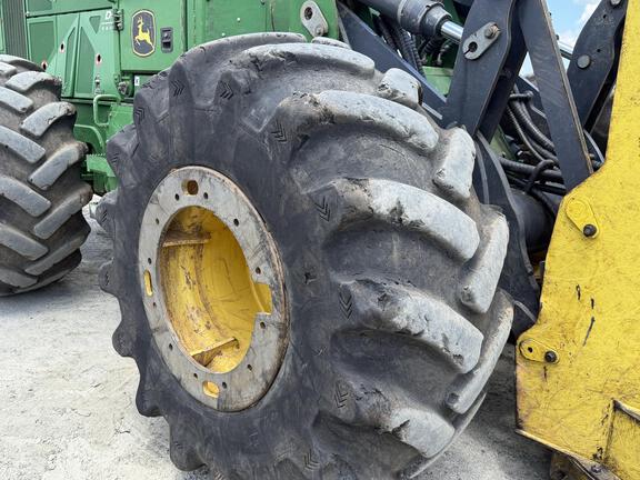 2023 John Deere 843L II