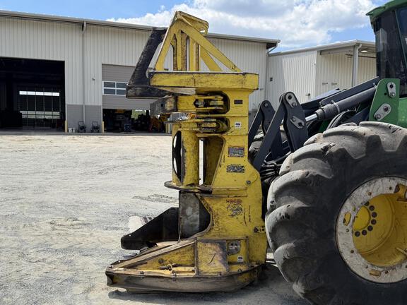 2023 John Deere 843L II
