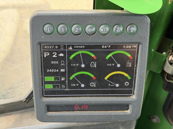 2023 John Deere 843L II