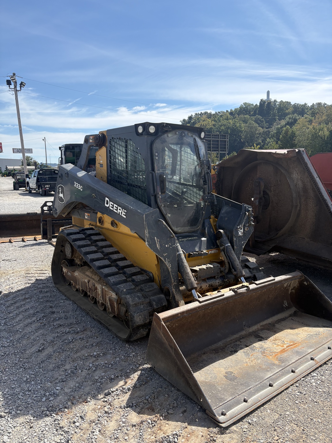 2022 John Deere 333G