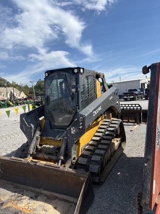 2022 John Deere 333G