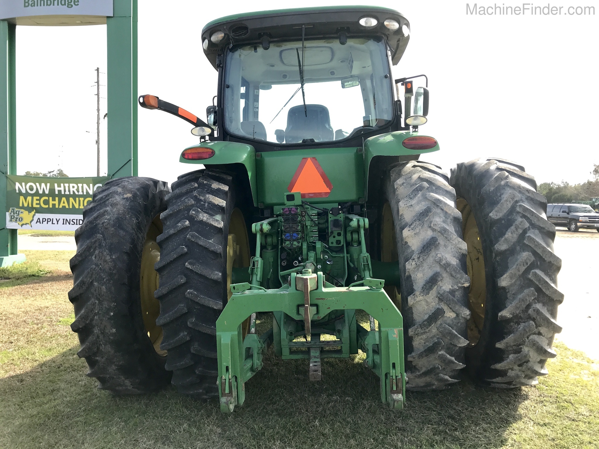 2012 John Deere 8285R Image 5