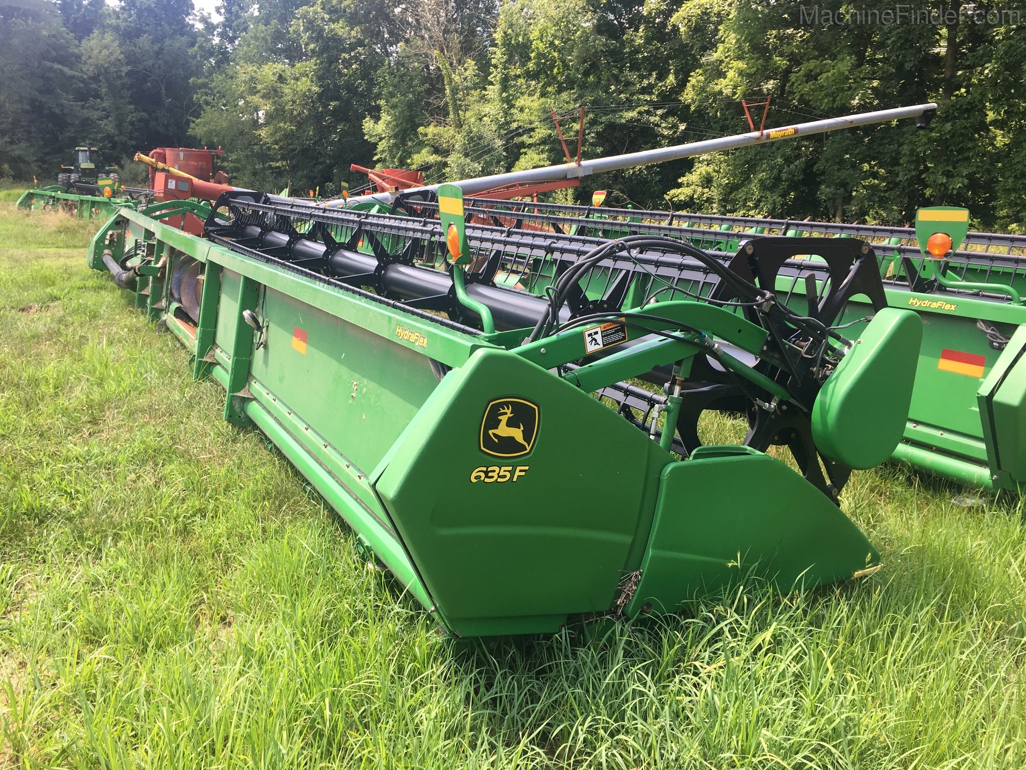 2009 John Deere 635F Image 3