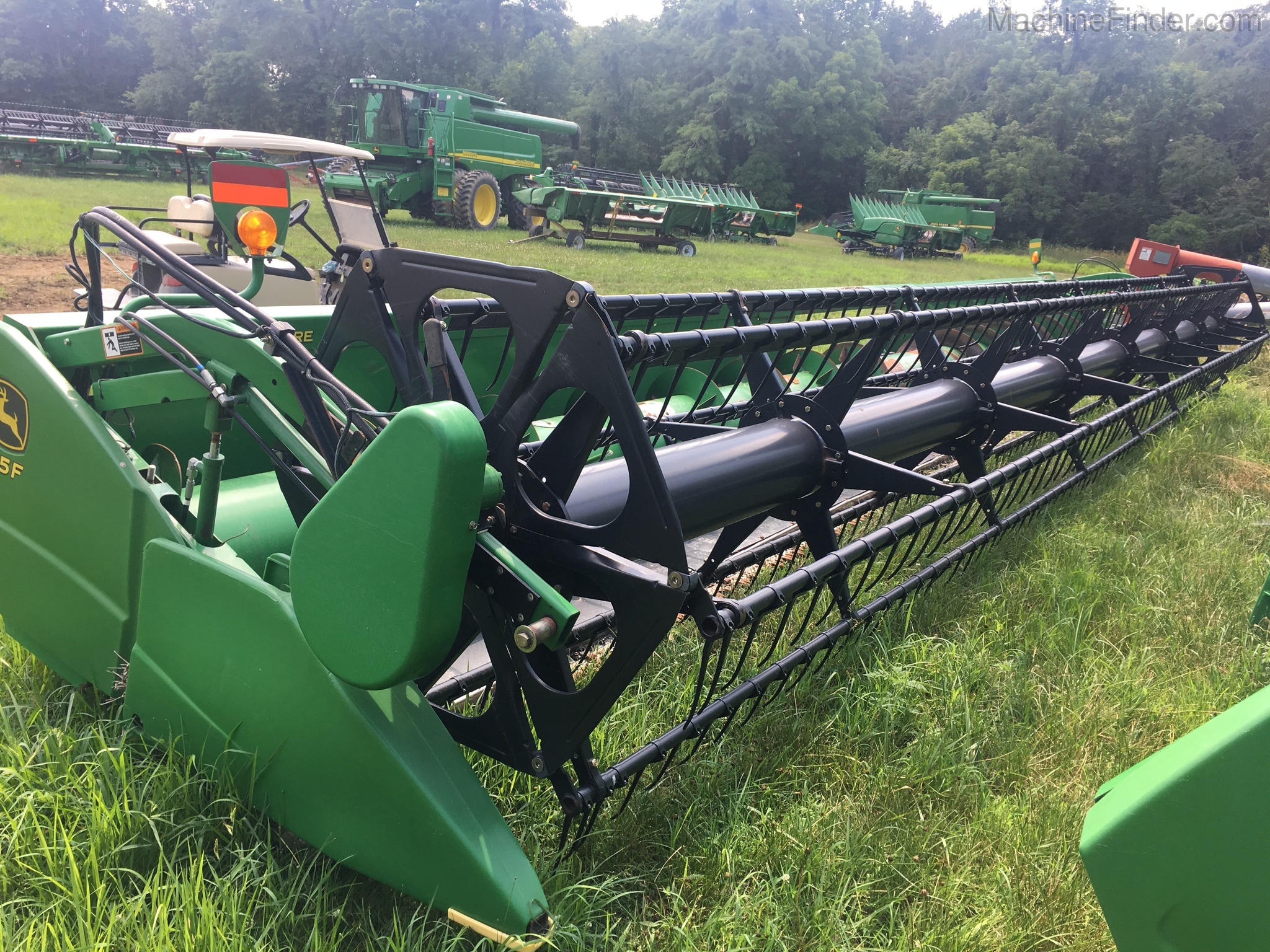 2009 John Deere 635F Image 5