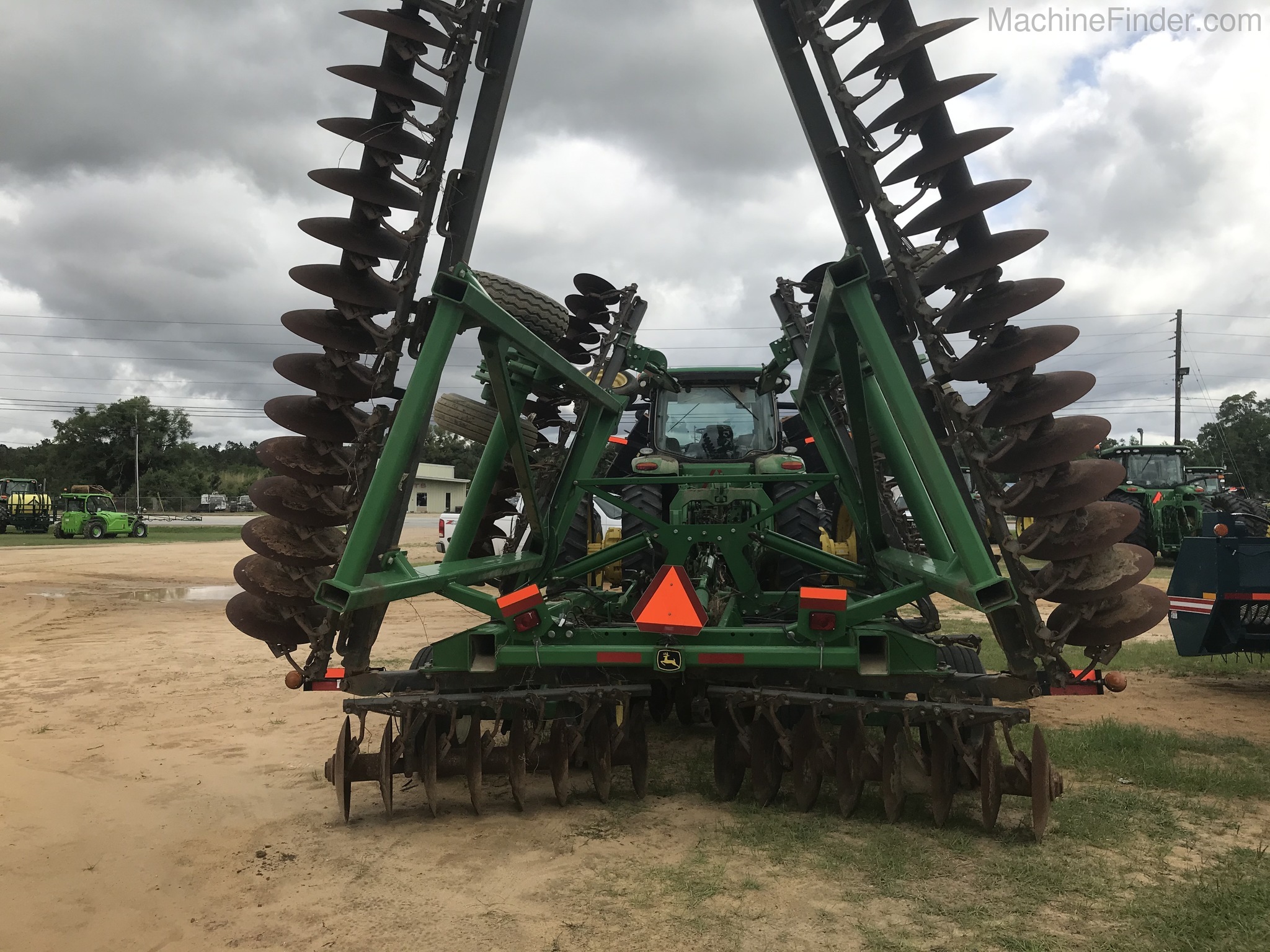 2013 John Deere 2620 Image 4