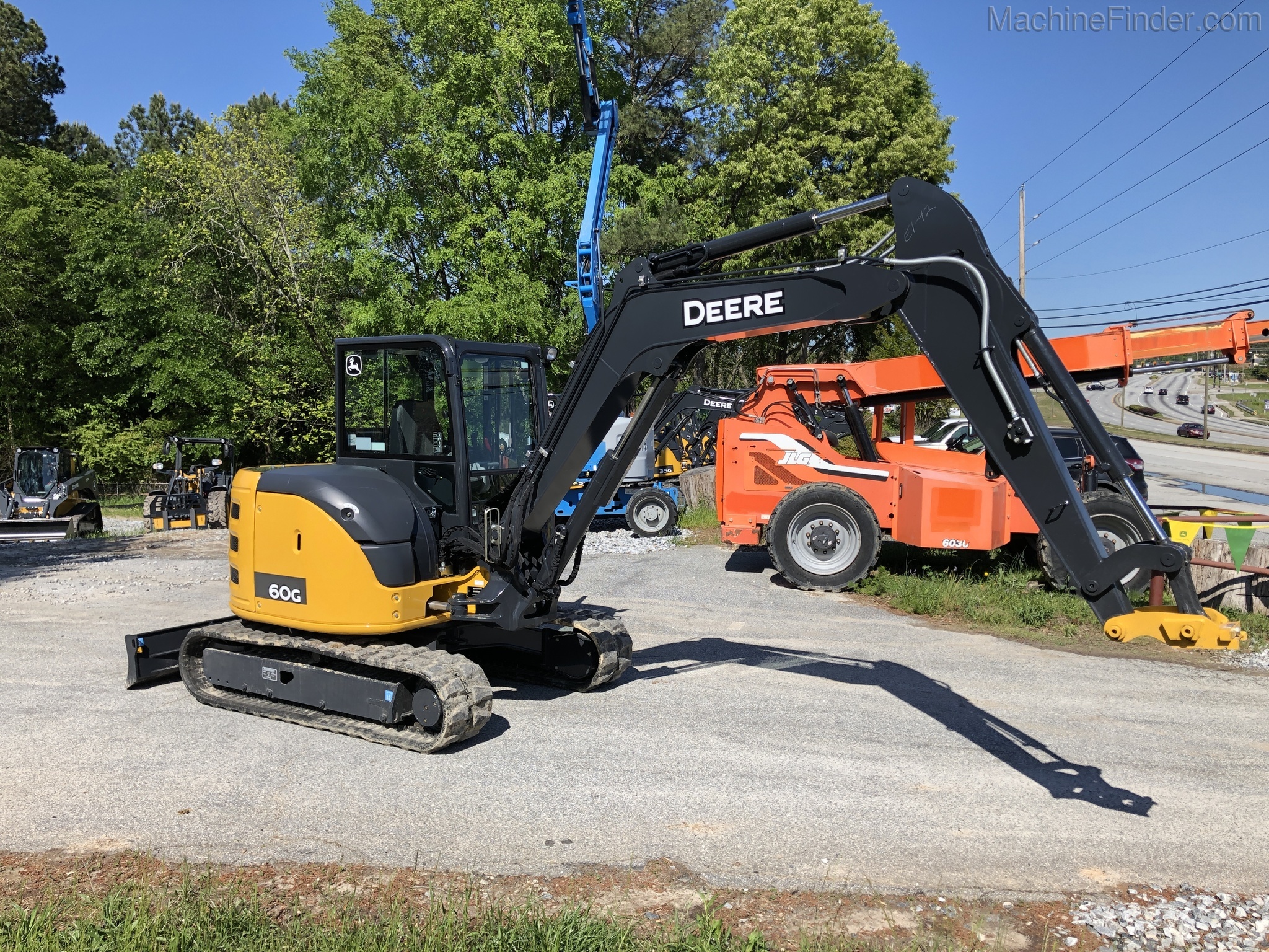 2020 John Deere 60G Image 3