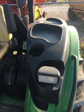 2002 John Deere 5220 Image 8