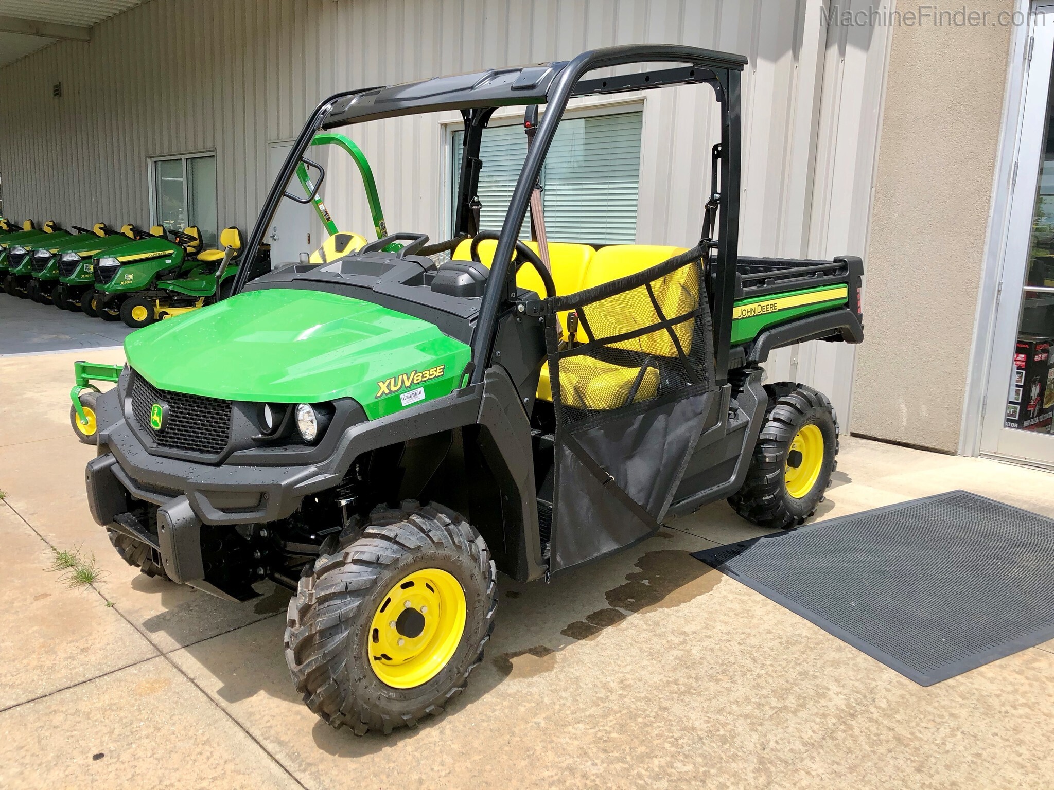 2020 John Deere XUV835E Image 6