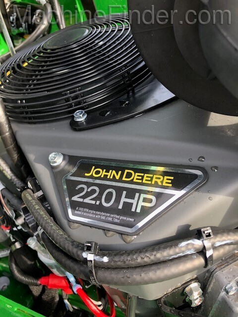2020 John Deere 648R Image 9