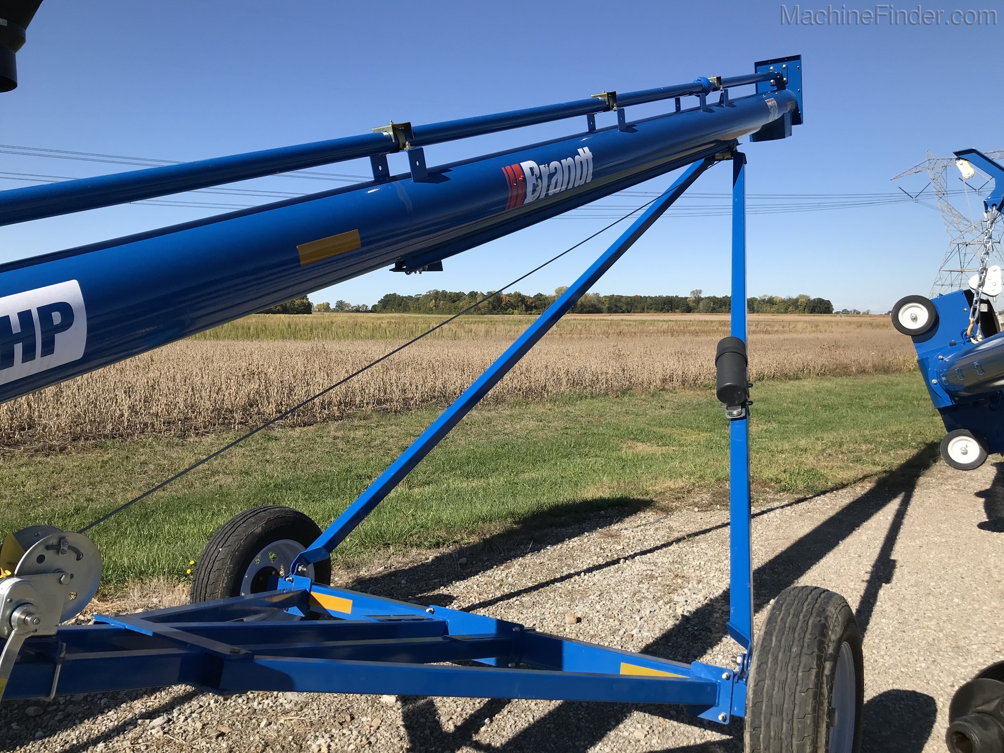 2020 Brandt 1032 Image 1