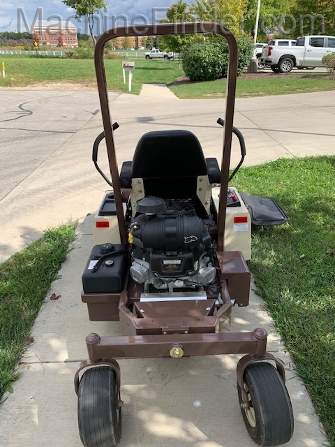 2019 Grasshopper 526V Image 4