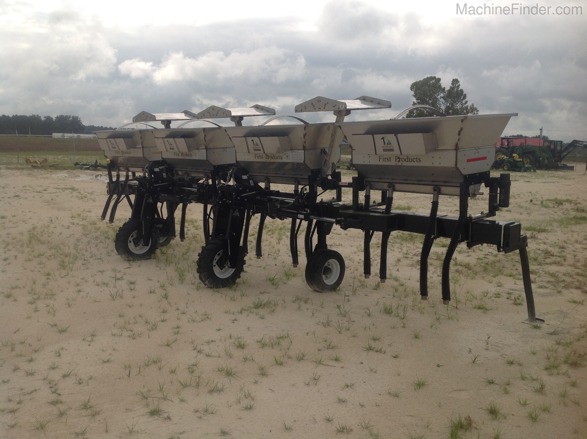 2019 John Deere 8RW FIRST PRODUCTS Image 3