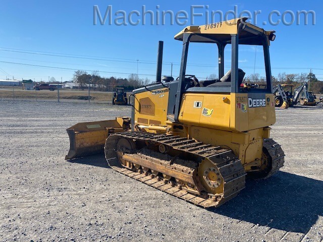 2015 John Deere 450J Image 2