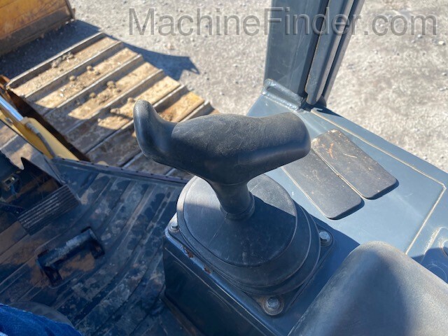 2015 John Deere 450J Image 12