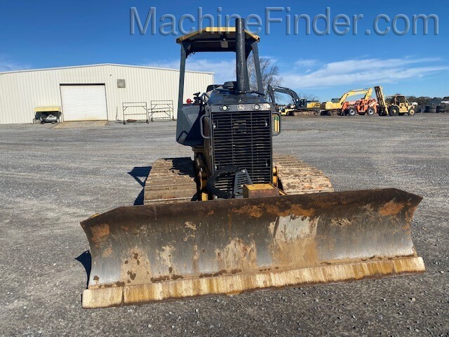 2015 John Deere 450J Image 5